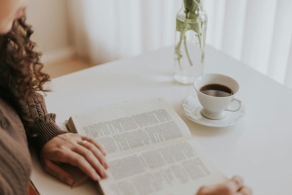 Uncover the Secrets of Manchester: Your Definitive Guide to Opulent Vintage Boutiques